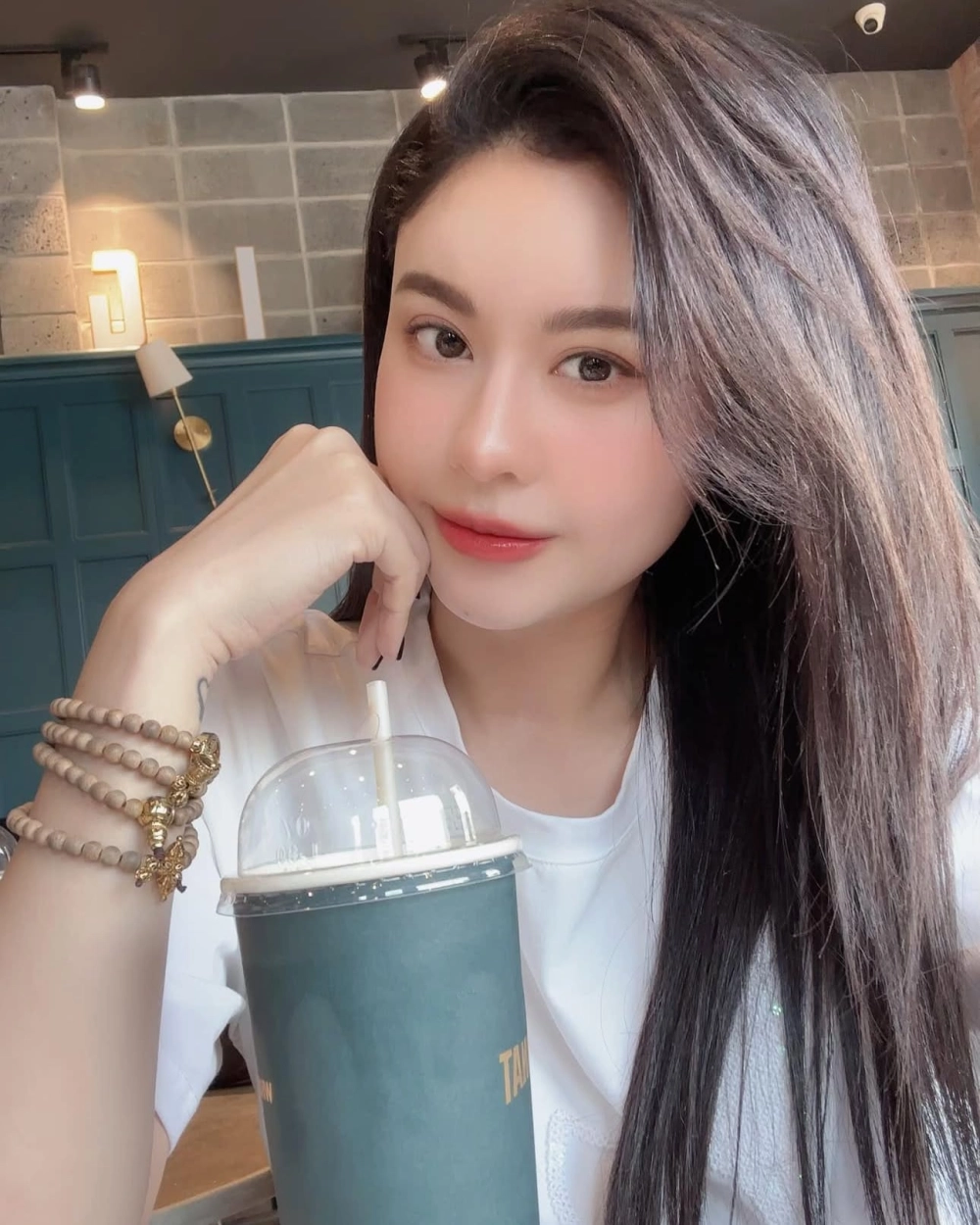 Trương quỳnh anh bước nhảy hoàn vũ là một chương trình thể hiện khả năng vũ đạo ấn tượng của cô