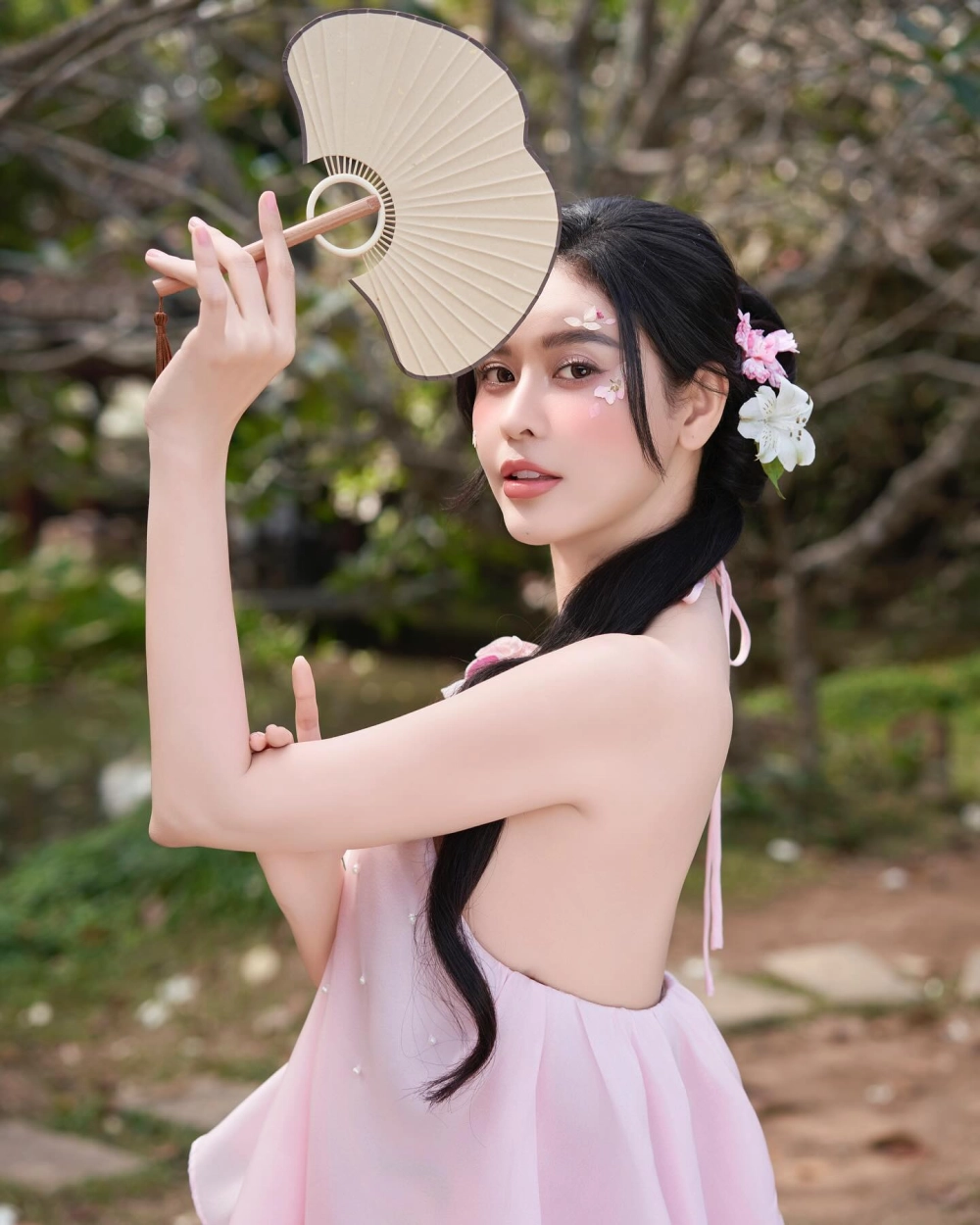 Cập nhật trương quỳnh anh mới nhất với các sản phẩm âm nhạc và hoạt động thú vị
