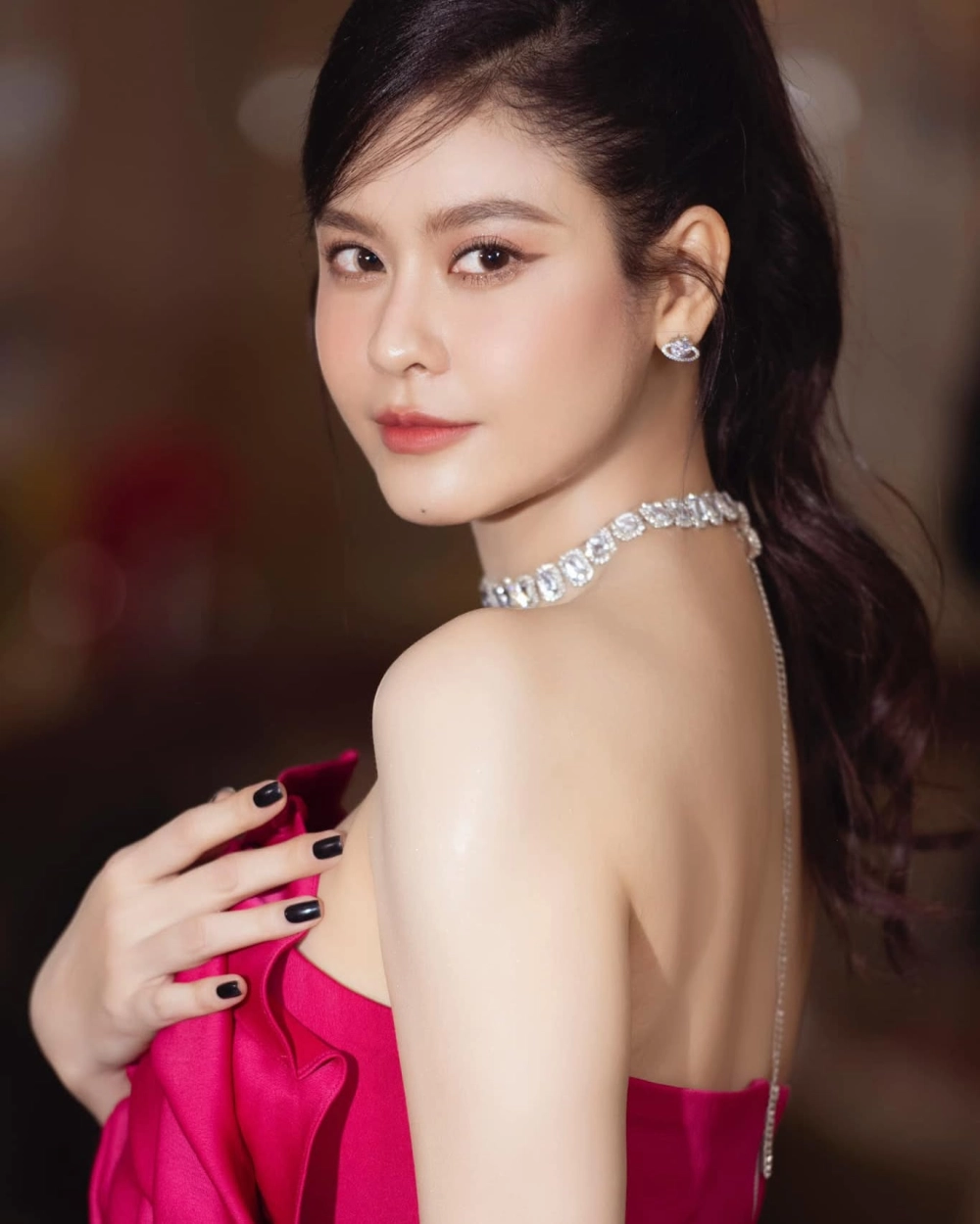 Trương quỳnh anh và tim đã tạo nên những ca khúc đầy lãng mạn và cảm xúc