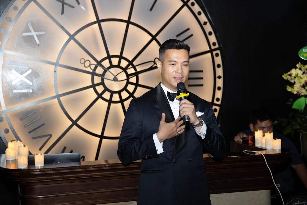 Ca sĩ Trương Thế Vinh từ MP5 đến solo