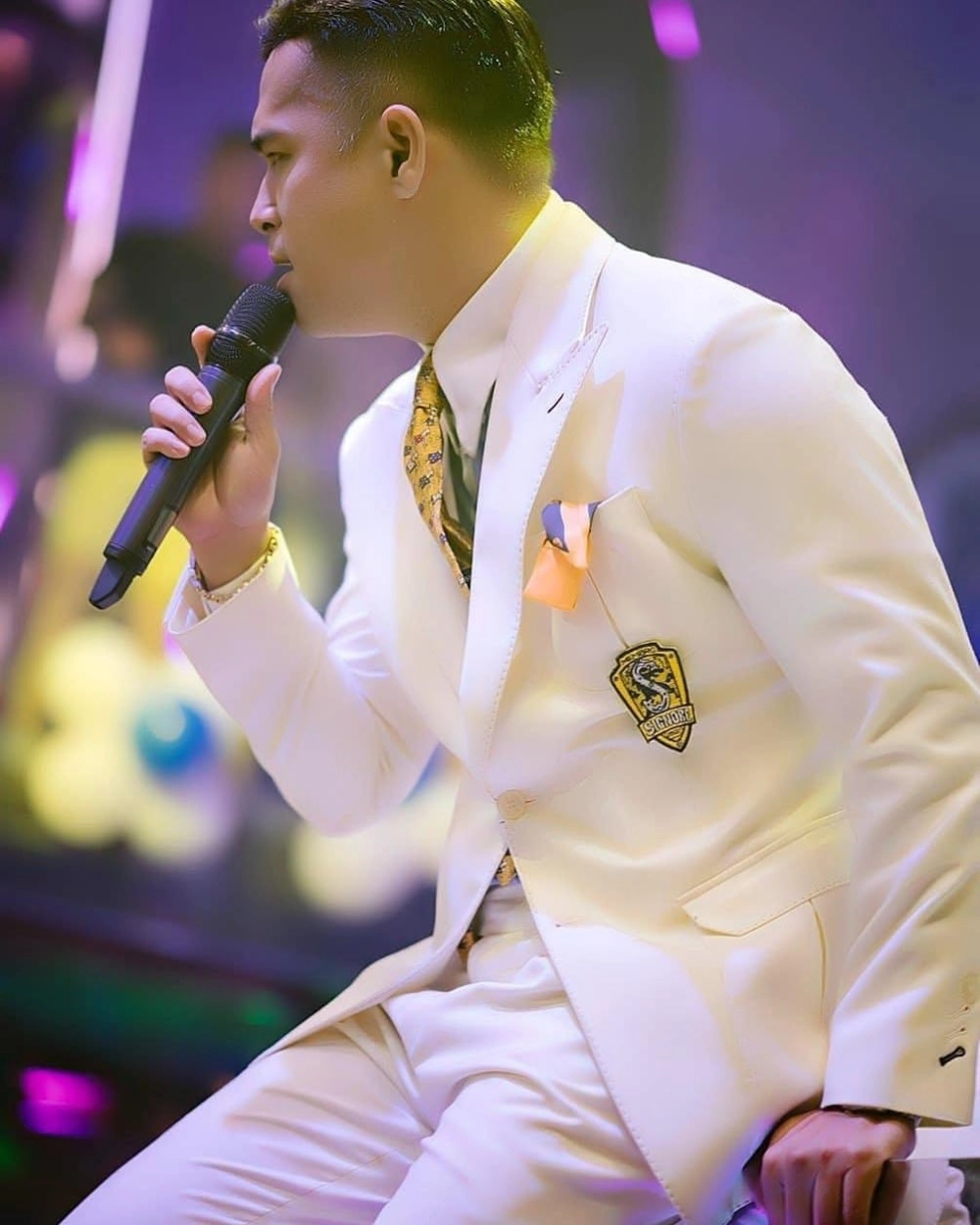 Trương Thế Vinh cánh hoa vụt mất lyrics buồn