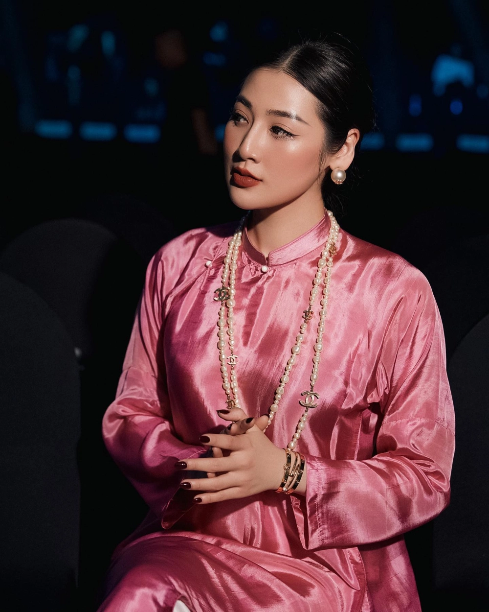 Karaoke Sương Chiều Tú Anh Đêm Lạnh Chùa Hoang, cảm xúc