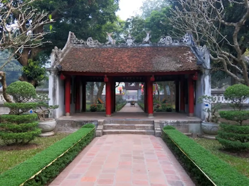 Ảnh về văn miếu quốc tử giám luôn đem đến cảm giác bình yên