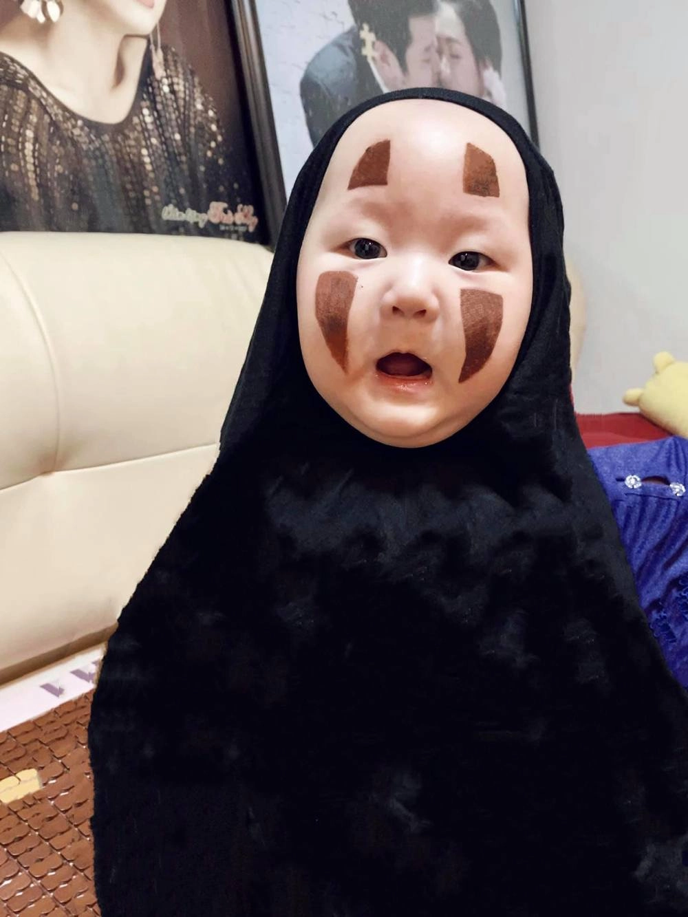 Cosplay vô diện gây sốt tại lễ hội hóa trang