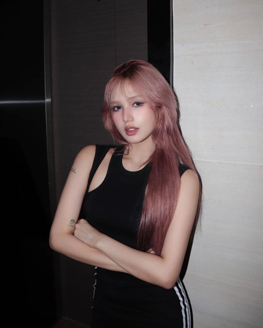 xoài non tên thật là Phạm Trang, hot girl nổi tiếng và vợ của streamer đình đám