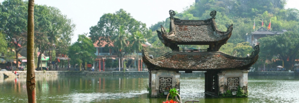 Lịch sử hình thành chùa Thầy đầy huyền bí