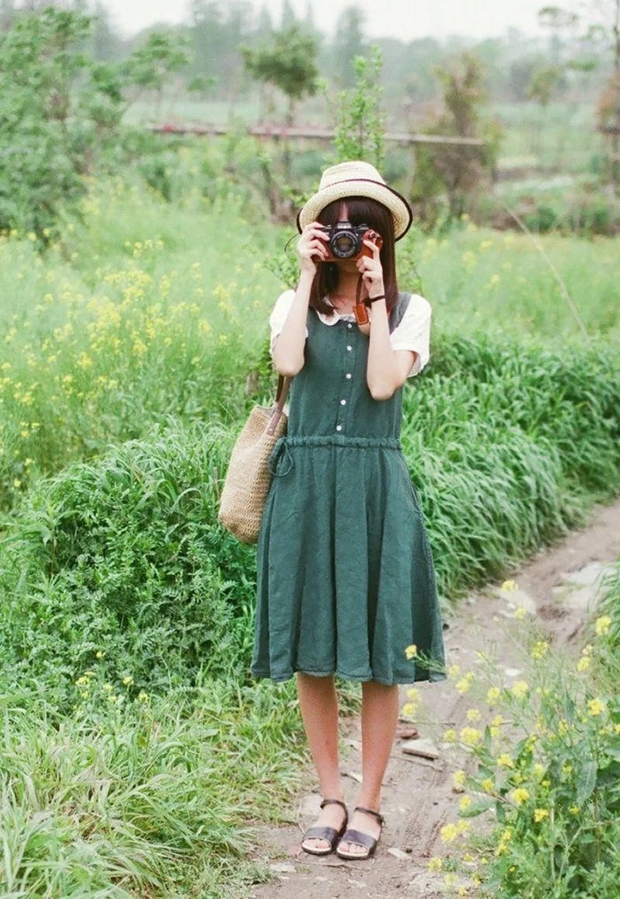 Hình gái che mặt luôn là lựa chọn phổ biến để làm hình nền