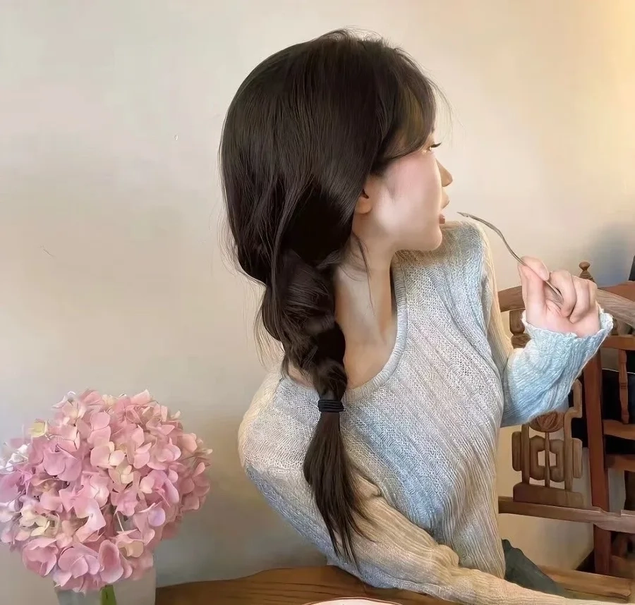 Gái đẹp che mặt luôn gây ấn tượng bởi sự thần bí nhẹ nhàng