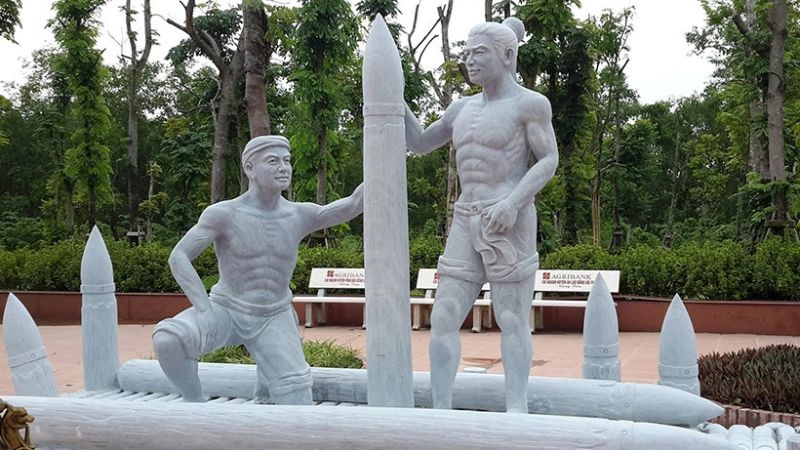 Ngưỡng mộ tài năng của vị anh hùng Ngô Quyền