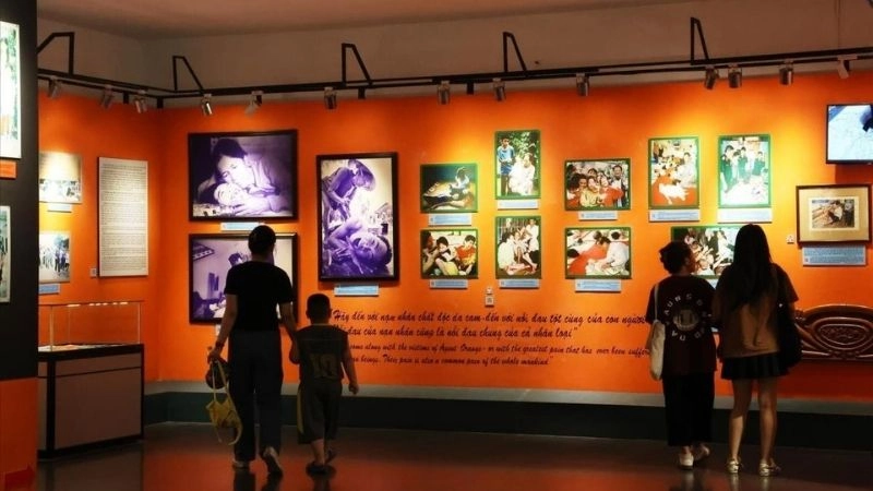 Trải nghiệm khi thăm Bảo tàng Chứng tích Chiến tranh