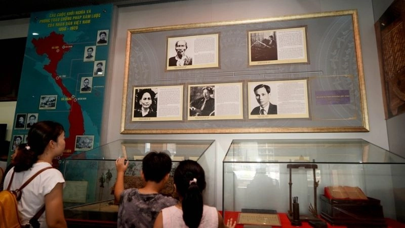 Bến Nhà Rồng liên quan đến ai câu chuyện lịch sử vĩ đại