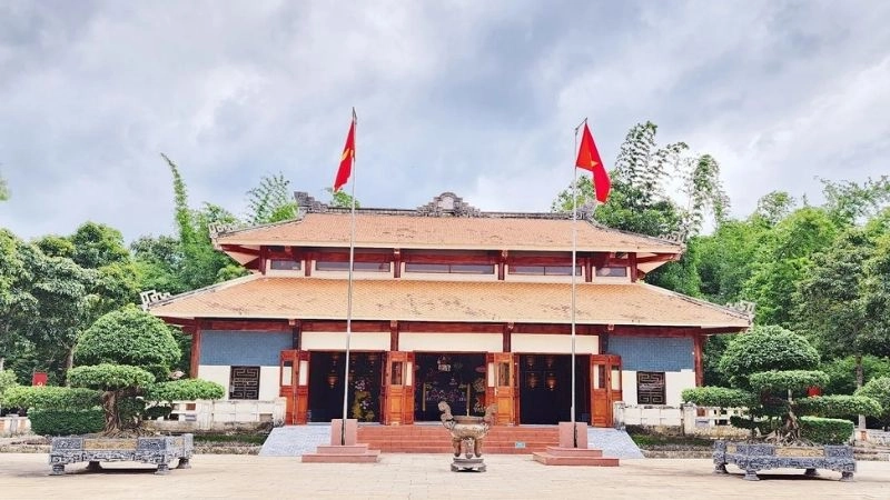 Lịch sử hình thành căn cứ Tà Thiết kiên cường