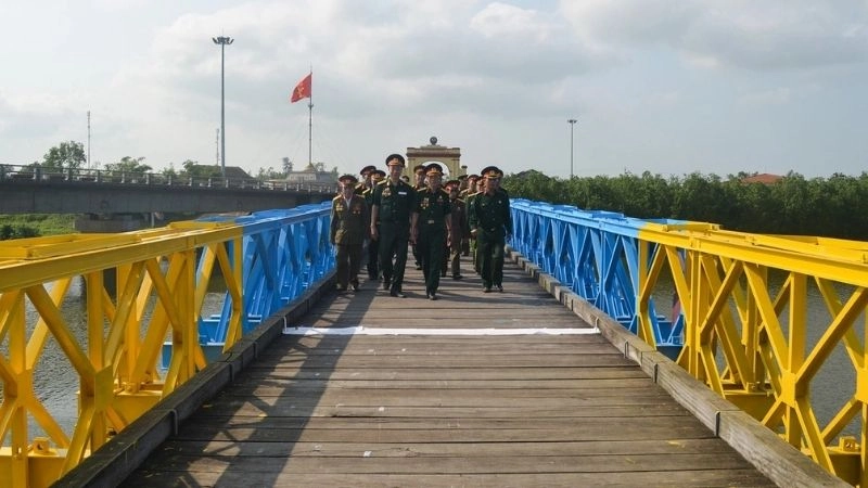 Di tích Cầu Hiền Lương biểu tượng của hòa bình thống nhất