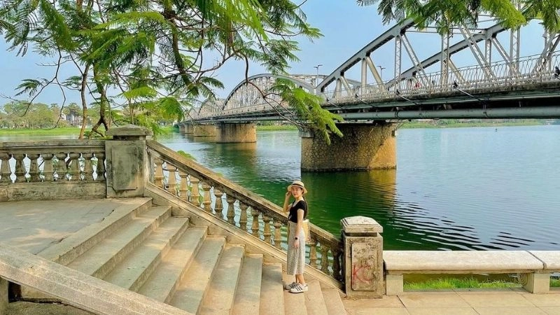 Cầu Trường Tiền di tích lịch sử còn mãi với thời gian