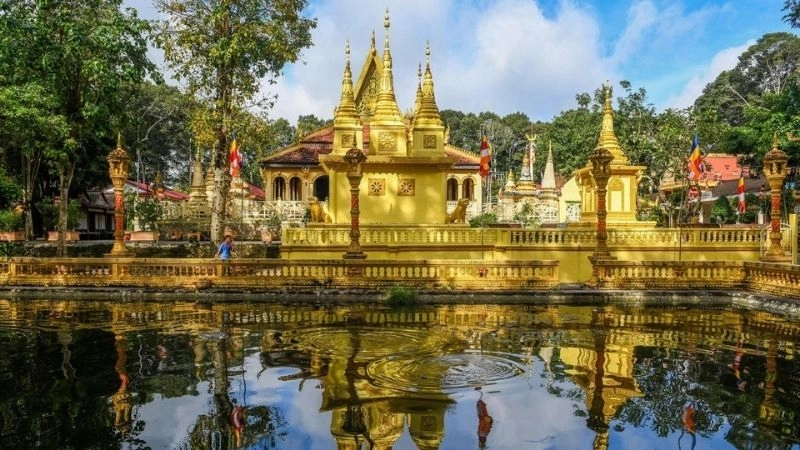 Kiến trúc Chùa Âng Trà Vinh tinh xảo mang đậm bản sắc