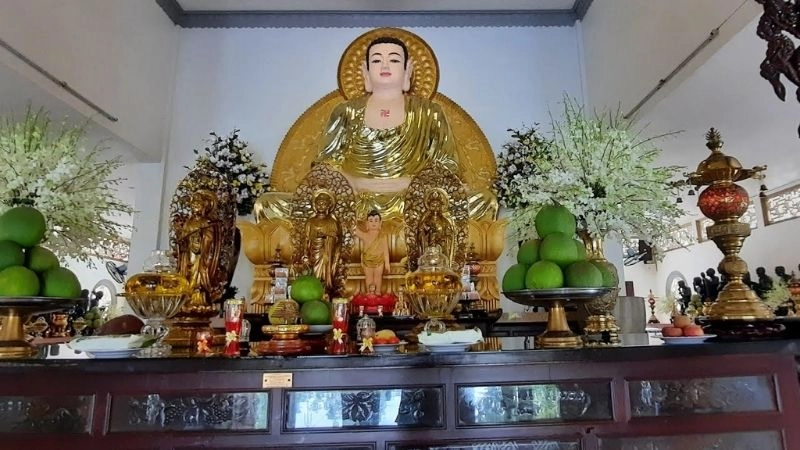 Chùa Hoằng Pháp giờ mở cửa thuận tiện khách thập phương