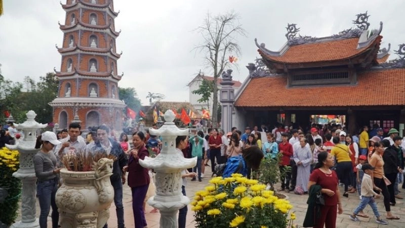 Kiến trúc Chùa Hoằng Phúc tinh xảo mang nét cổ truyền