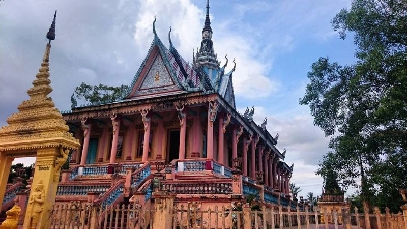 Văn hóa Phật giáo Khmer khắc họa rõ nét tại Chùa Khléang