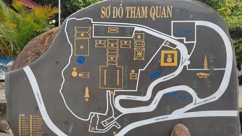 Đường đi Chùa Linh Ứng thuận tiện cho hành trình tham quan