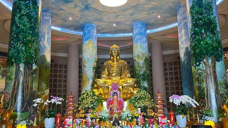 Chùa Ông Núi Phước Sơn cổ kính giữa miền Trung