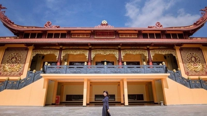 Trải nghiệm cá nhân khi thăm chùa Việt Nam Quốc Tự 