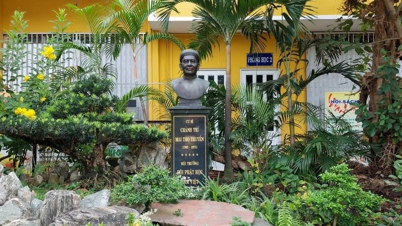 Trải nghiệm cá nhân khi thăm chùa Xá Lợi