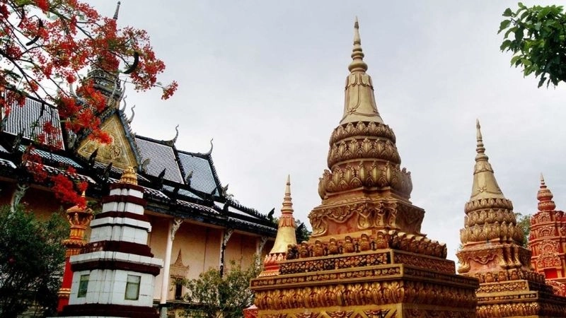 Du lịch Bạc Liêu trải nghiệm nét đẹp Chùa Xiêm Cán