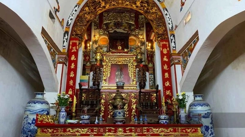 Vị trí đền Cố Trạch linh thiêng giữa đất Nam Định