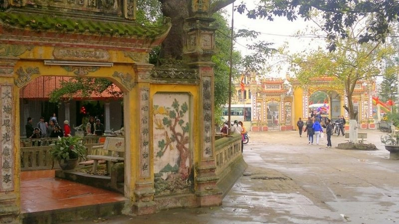 Đền Cùng Giếng Ngọc thờ ai gắn liền huyền thoại