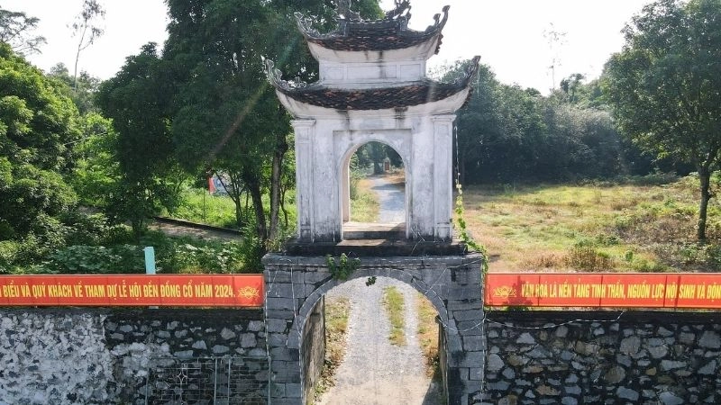 Đền Đồng Cổ lịch sử gắn liền bao biến cố triều đại