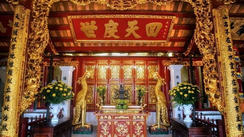 Đền Ngọc Sơn thờ ai lưu giữ giá trị tâm linh