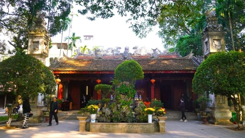 Kiến trúc Đền Quán Thánh uy nghi giữa lòng Hà Nội