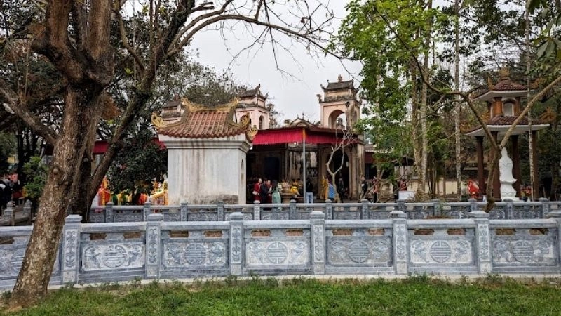 Đền Sòng Sơn lịch sử gắn liền tín ngưỡng dân gian