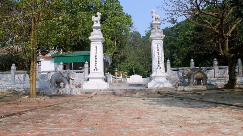 Kiến trúc đền Lê Khôi cổ kính mang đậm phong cách Á Đông