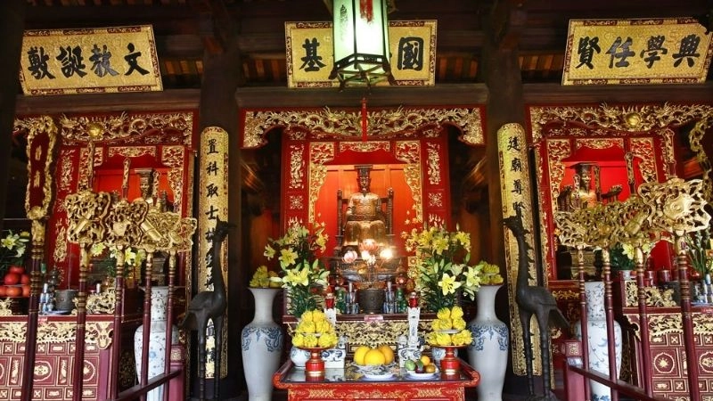 Khám phá vẻ đẹp trường đại học đầu tiên Văn Miếu Quốc Tử Giám