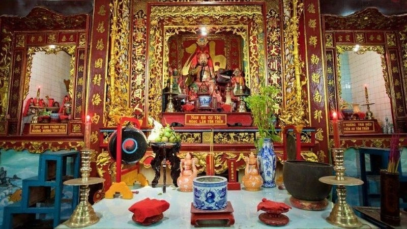 Đình Bình Thủy có gì cuốn hút du khách thập phương