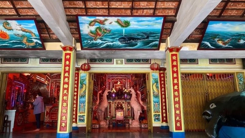 Lễ hội Đình Thắng Tam thu hút du khách gần xa tham dự