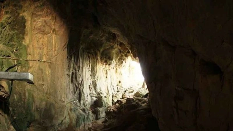 hình ảnh của hang Con Moong đẹp và ấn tượng