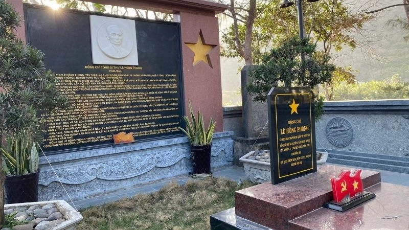 Thăm Nghĩa trang Hàng Dương trải nghiệm lắng đọng xúc cảm thiêng