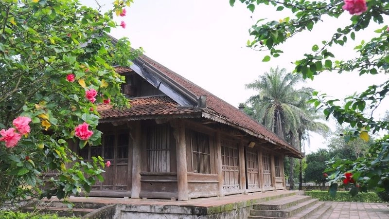 Hình ảnh nhà lưu niệm Nguyễn Du đậm chất cổ kính