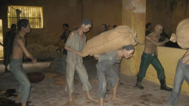 Nhà tù Côn Đảo ở đâu câu hỏi gắn với địa danh huyền thoại