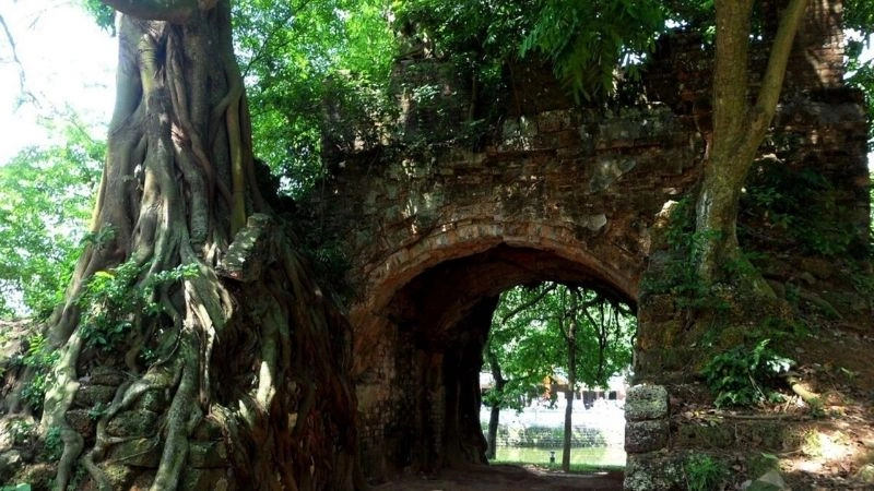 Ngỡ ngàng trước kiến trúc thành cổ Sơn Tây độc đáo