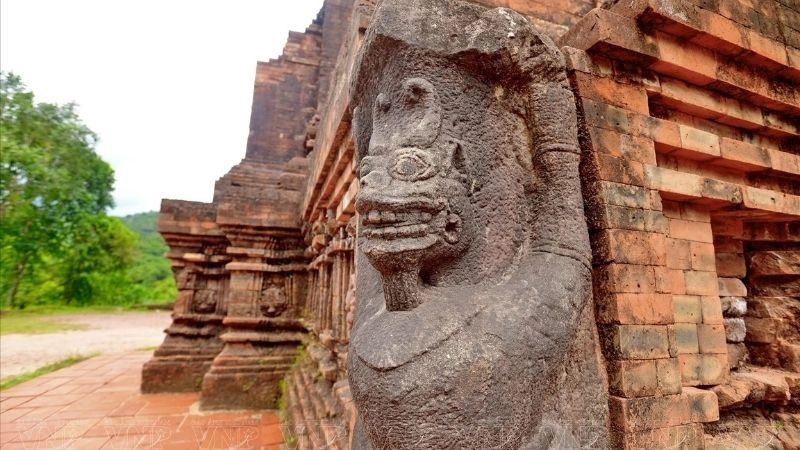 Ảnh Quảng Nam đẹp ghi lại khoảnh khắc linh thiêng