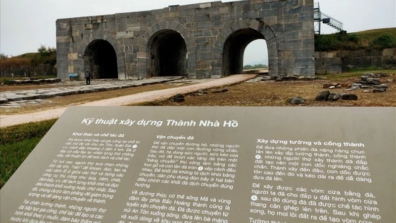 Về thăm thành Nhà Hồ Vĩnh Lộc Thanh Hóa đầy cổ kính