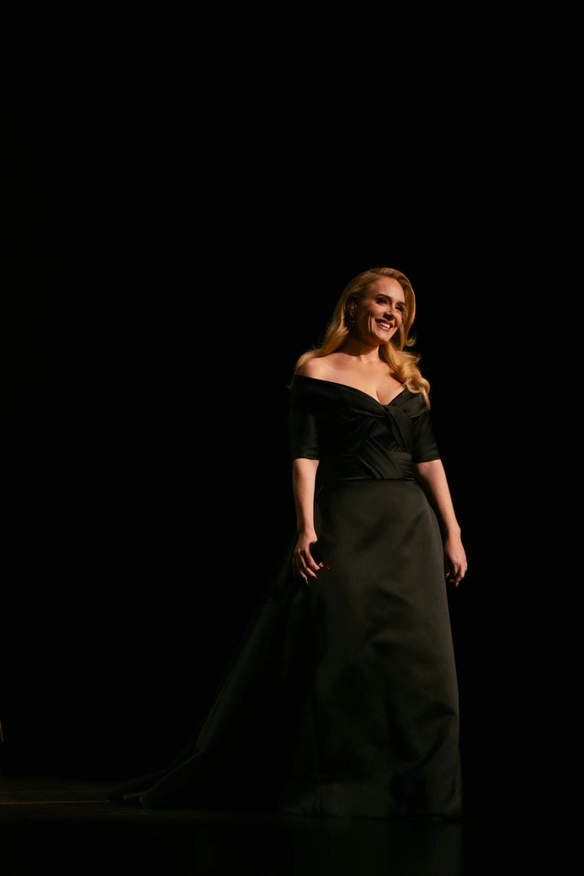 Send My Love Adele ca khúc gửi gắm tình yêu nồng cháy