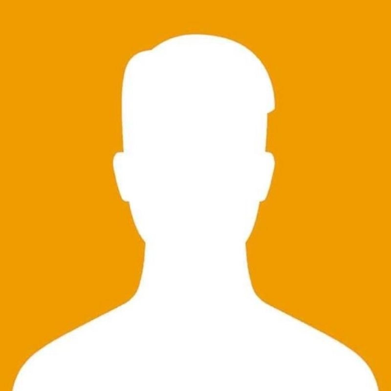 Avatar người lạ bí ẩn cuốn hút mọi ánh nhìn