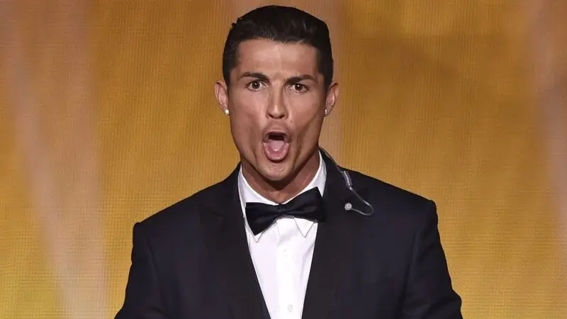 Ronaldo meme lan tỏa tiếng cười từ các tình huống hài hước