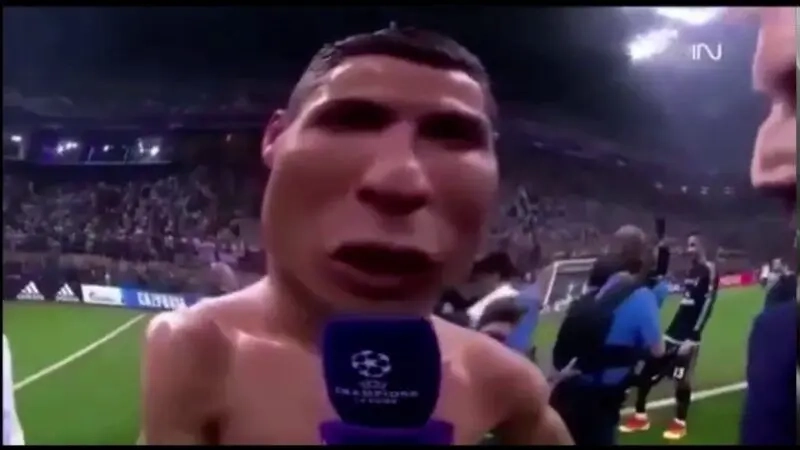 Hình Ronaldo meme thu hút bởi biểu cảm dí dỏm khó cưỡng