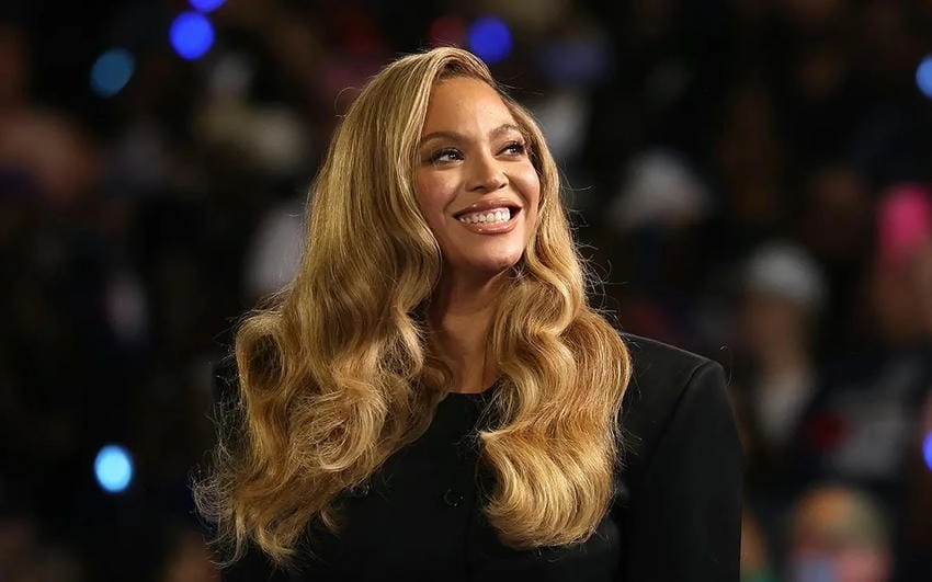 Dangerously In Love Beyoncé album mở đầu huyền thoại