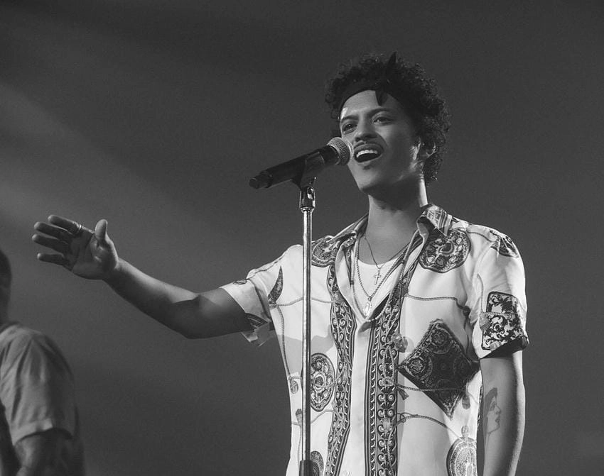 Lady Gaga Bruno Mars đem đến màn trình diễn khó quên